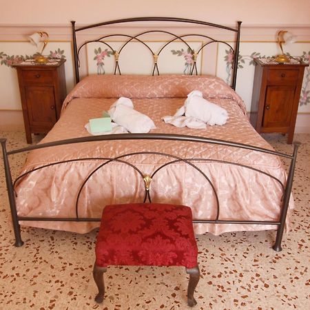 Bed and Breakfast Bed&Breakfast 1912 à Fermo Chambre photo